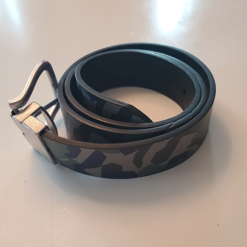 Boy's Camouflage Men's Belt, Sixe XL